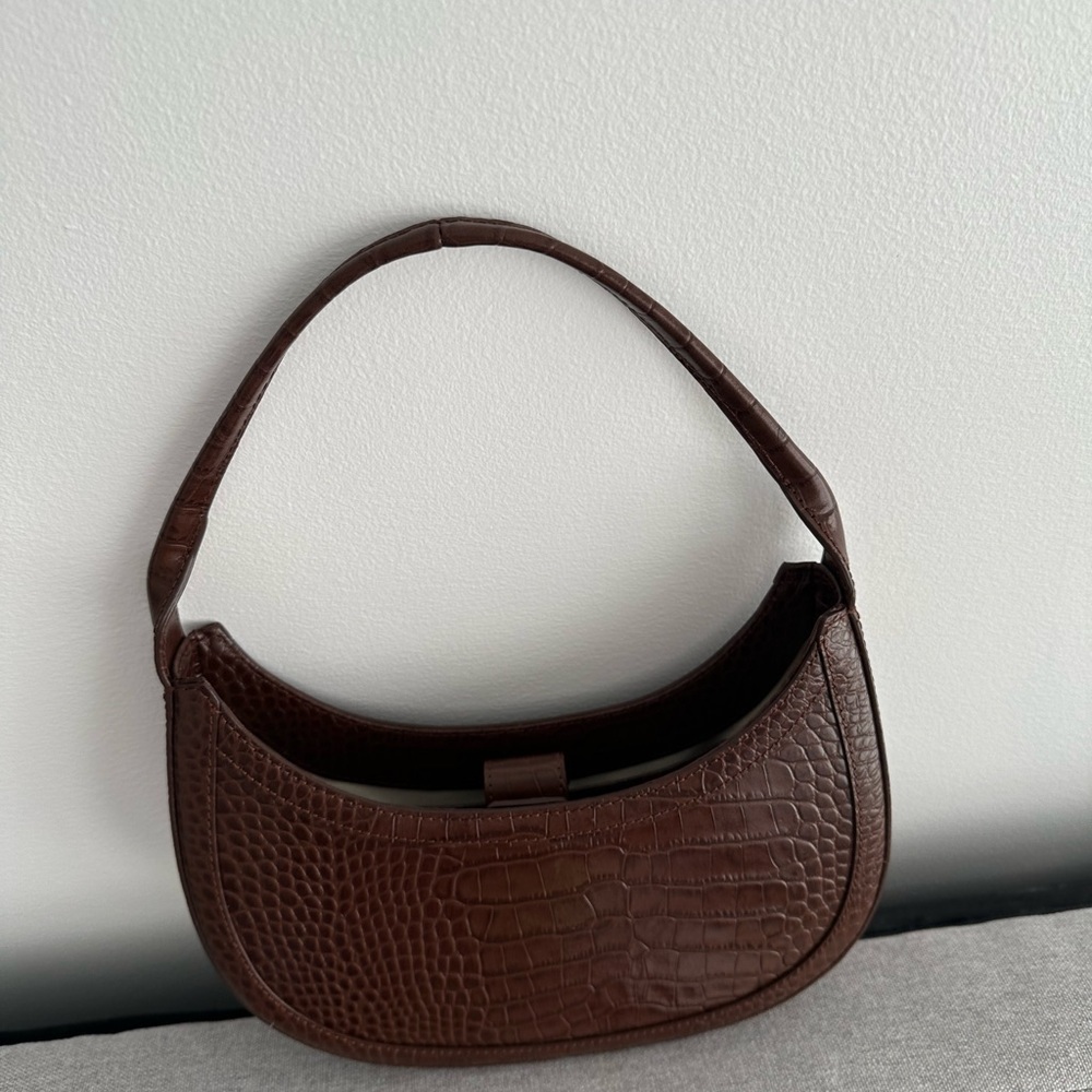 Recto $675 Croc Effect Half Moon Brown Shoulder Bag deadstock - Picture 7 of 9